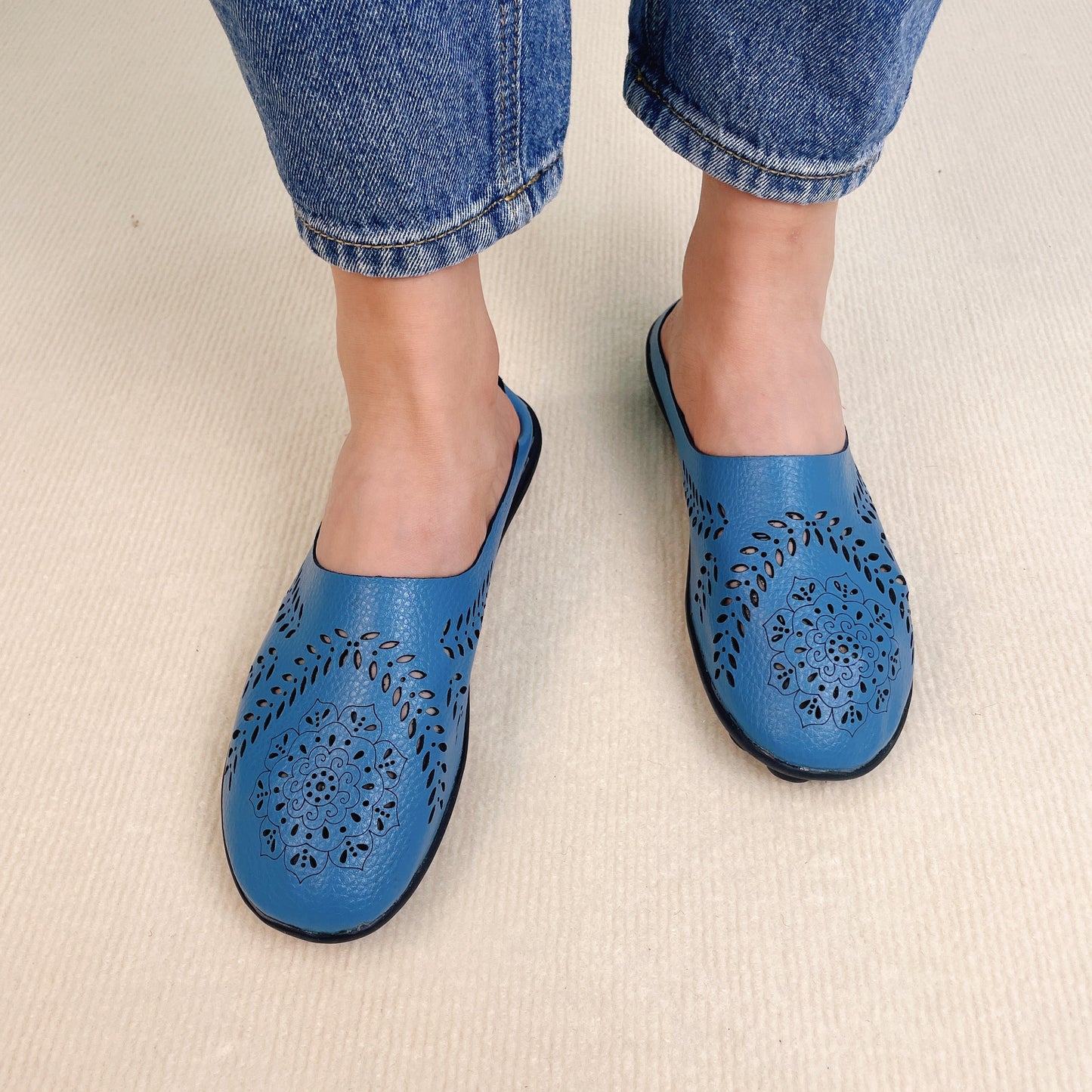 Buvala™ - Casual All-match Hollow Slippers