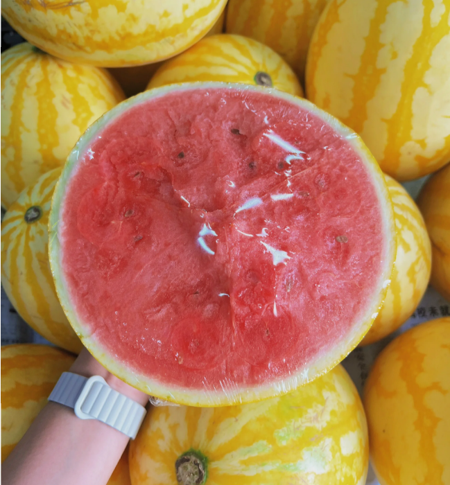 Buvala™-Yellow Skinned Red Flesh Watermelon Seeds