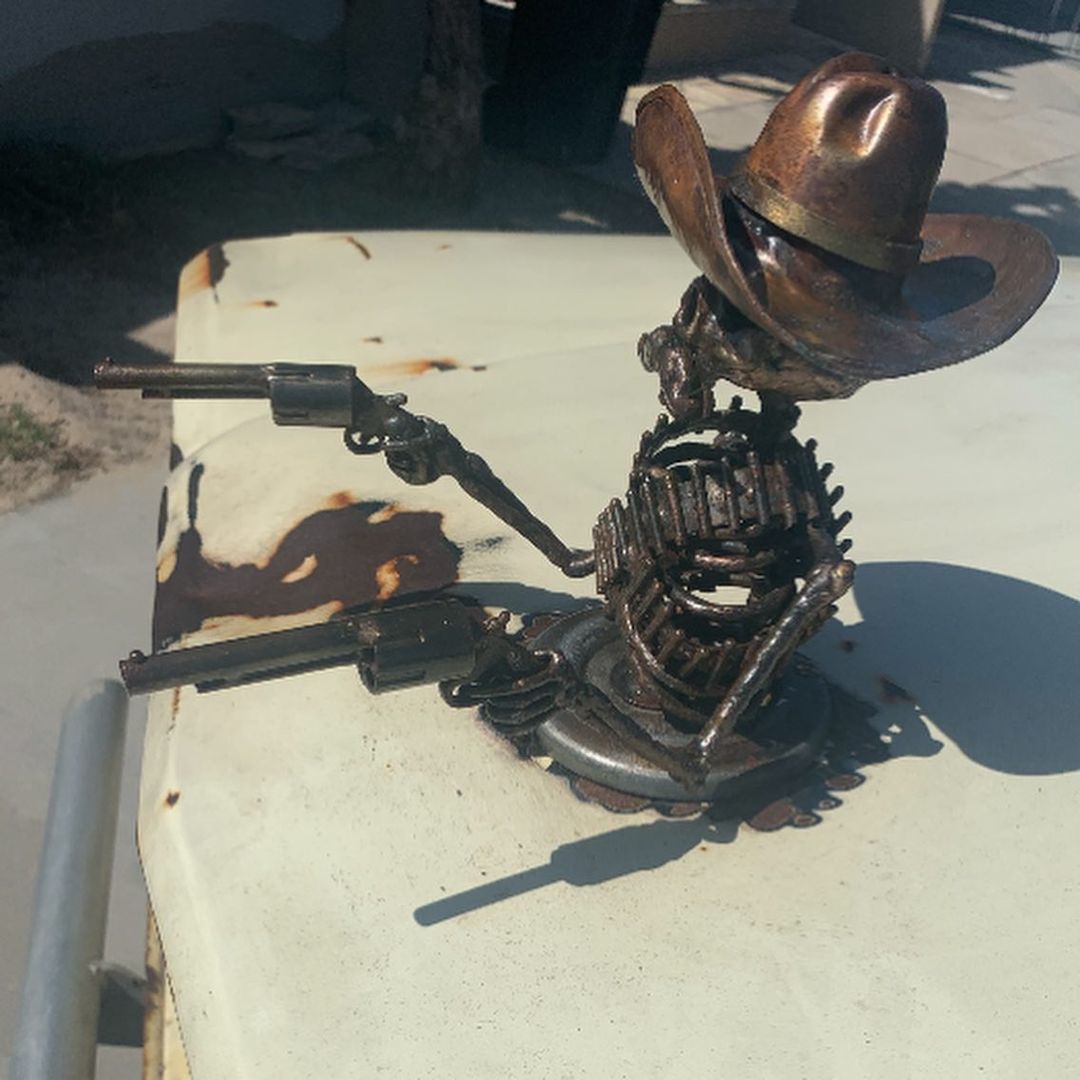 Buvala™-Handmade Cast Cowboy Skull Gunslinger Hood Ornament Sculpture